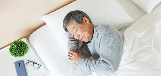 有数据说, 你还在沙发, src