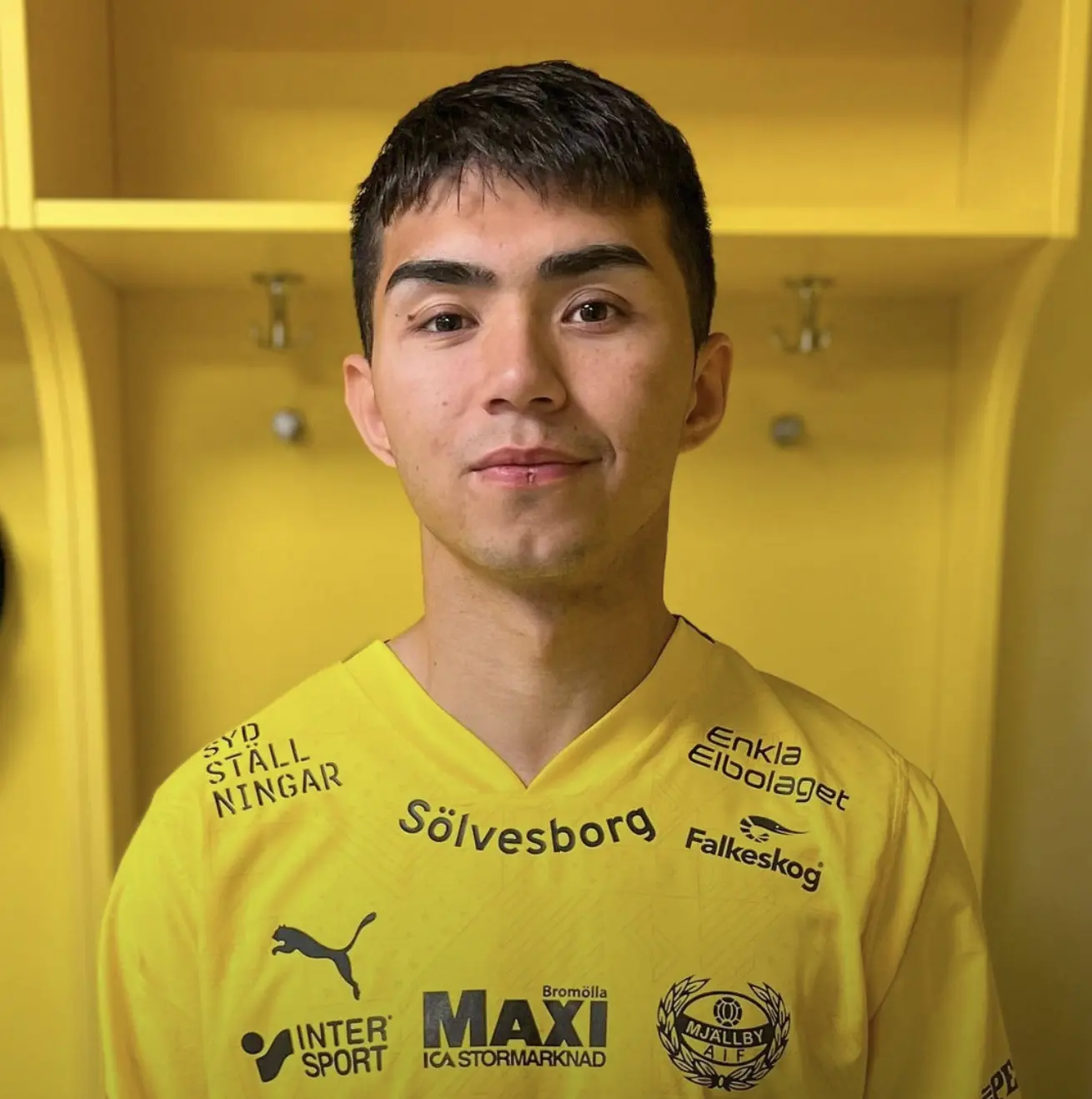 tenan, 人小渔村狂, AA