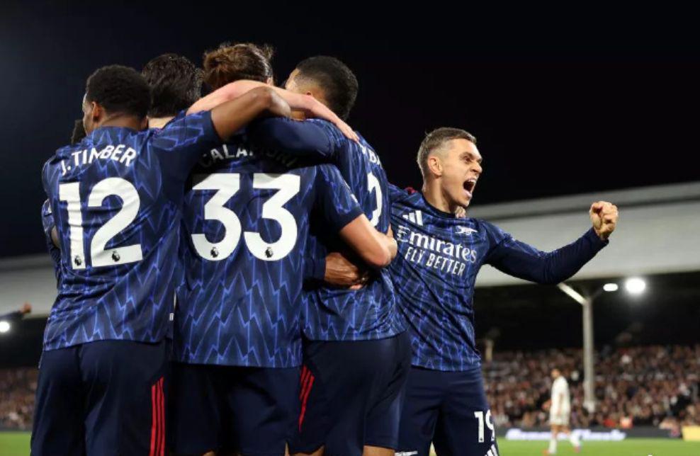 斯信心爆棚, src